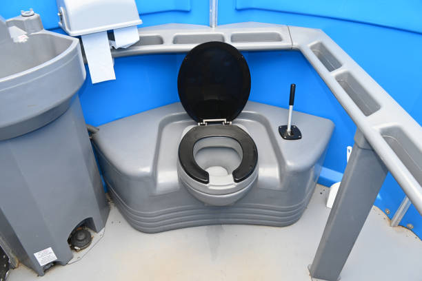 Porta potty delivery and setup in Stanton, CA